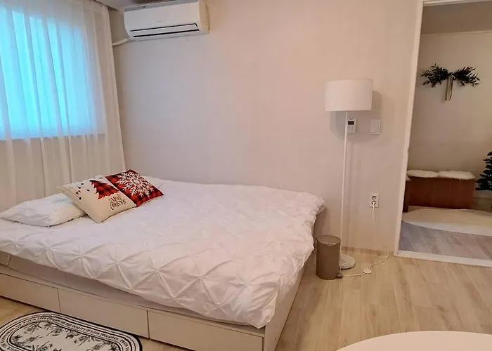 2 Daebang Station Yeouido Hangang Park Nodeul Island Apartamento Seúl