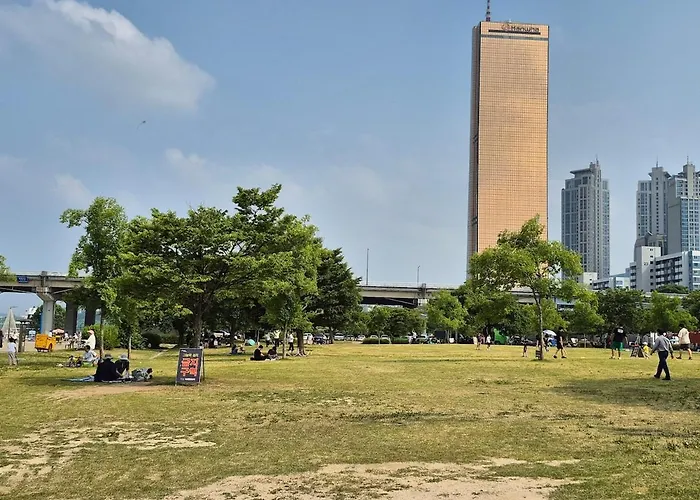 Apartamento 2 Daebang Station Yeouido Hangang Park Nodeul Island *